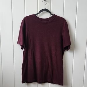 American Eagle Outfitters Maroon Short Sleeve Tee